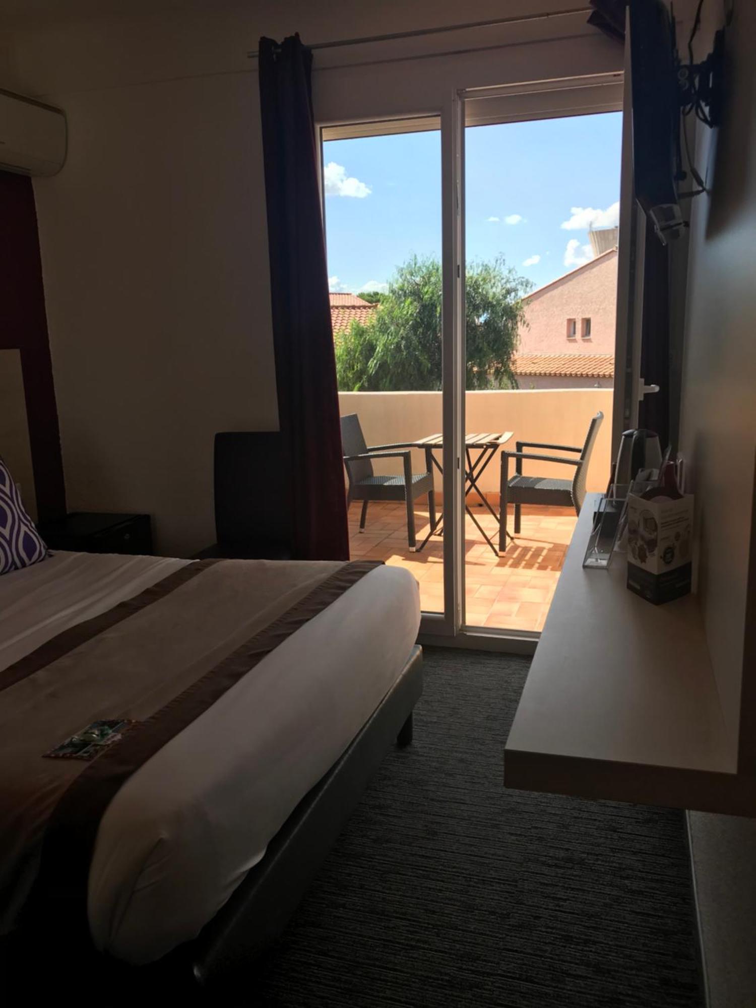 Le Regina Hotel Et Restaurant Canet-Plage Ngoại thất bức ảnh