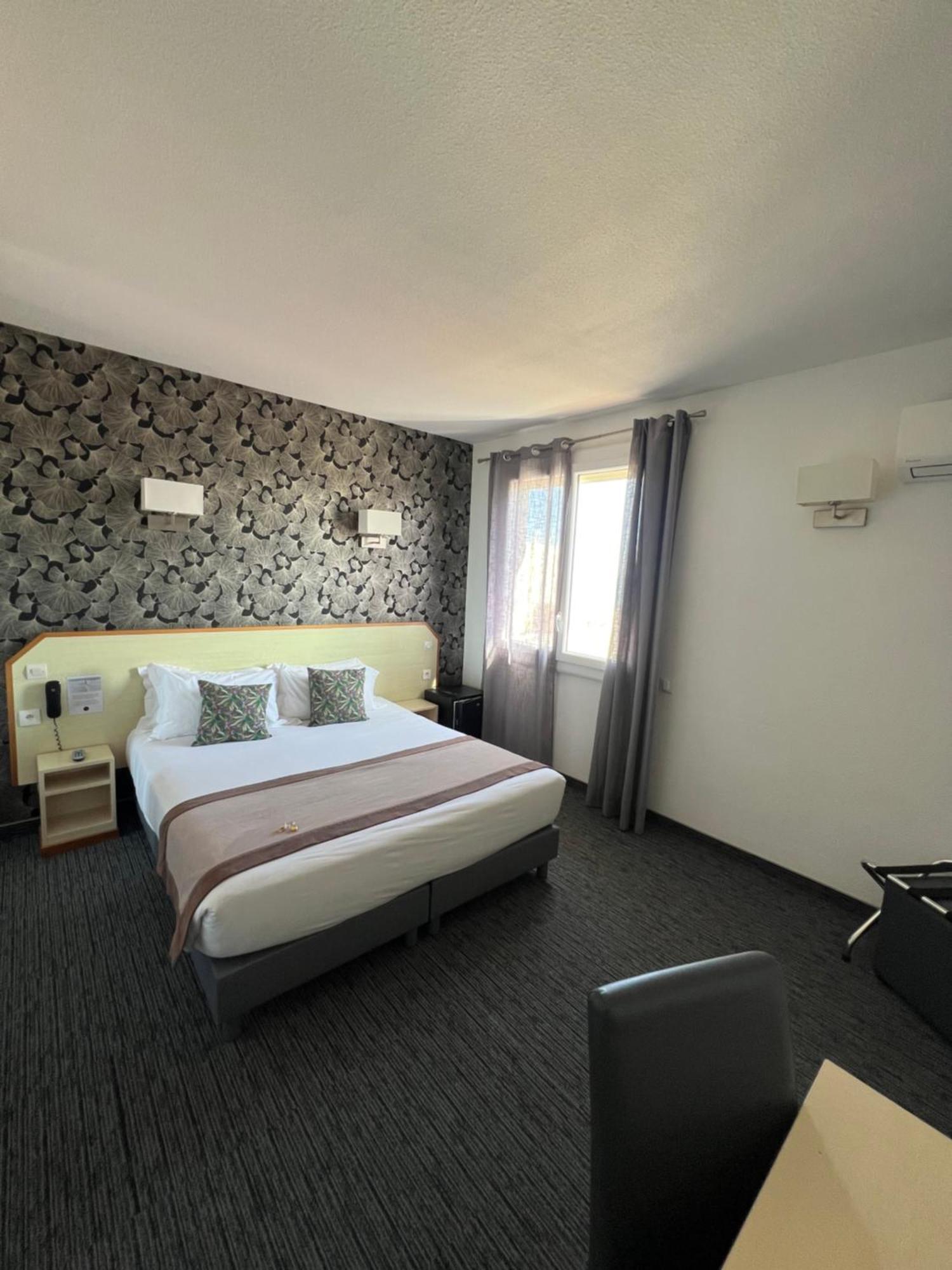 Le Regina Hotel Et Restaurant Canet-Plage Ngoại thất bức ảnh