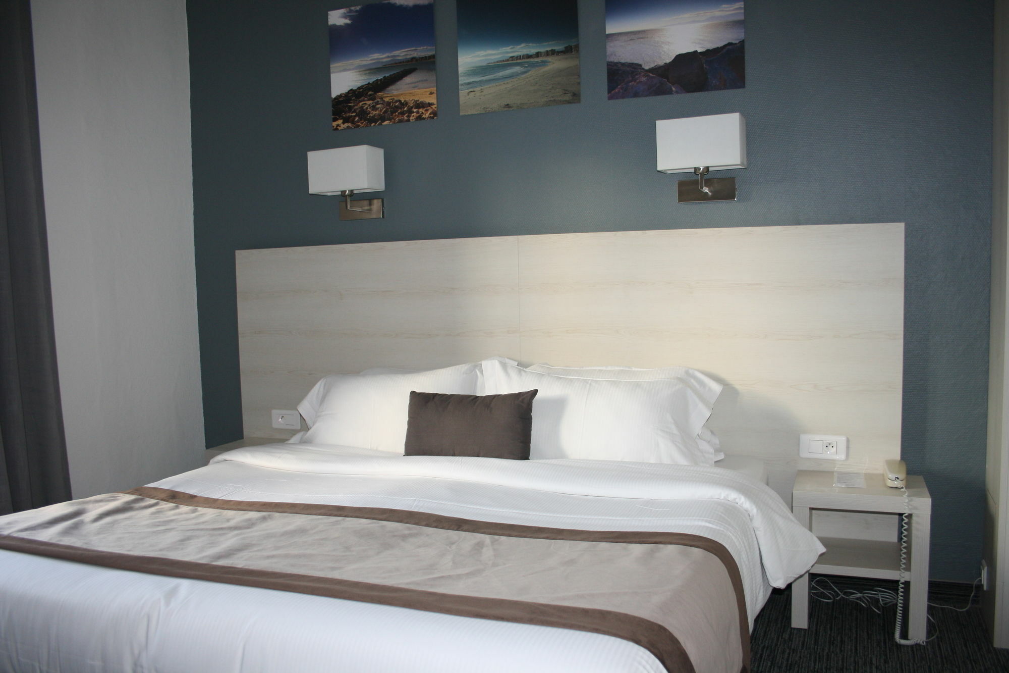 Le Regina Hotel Et Restaurant Canet-Plage Ngoại thất bức ảnh